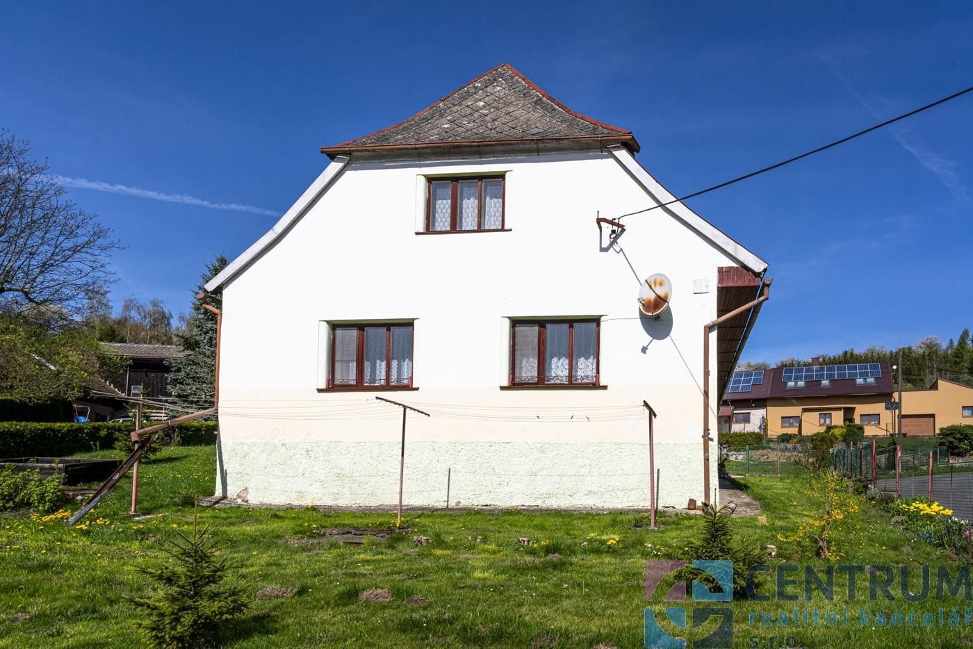 Prodej rodinný dům - Loučim, 198 m²