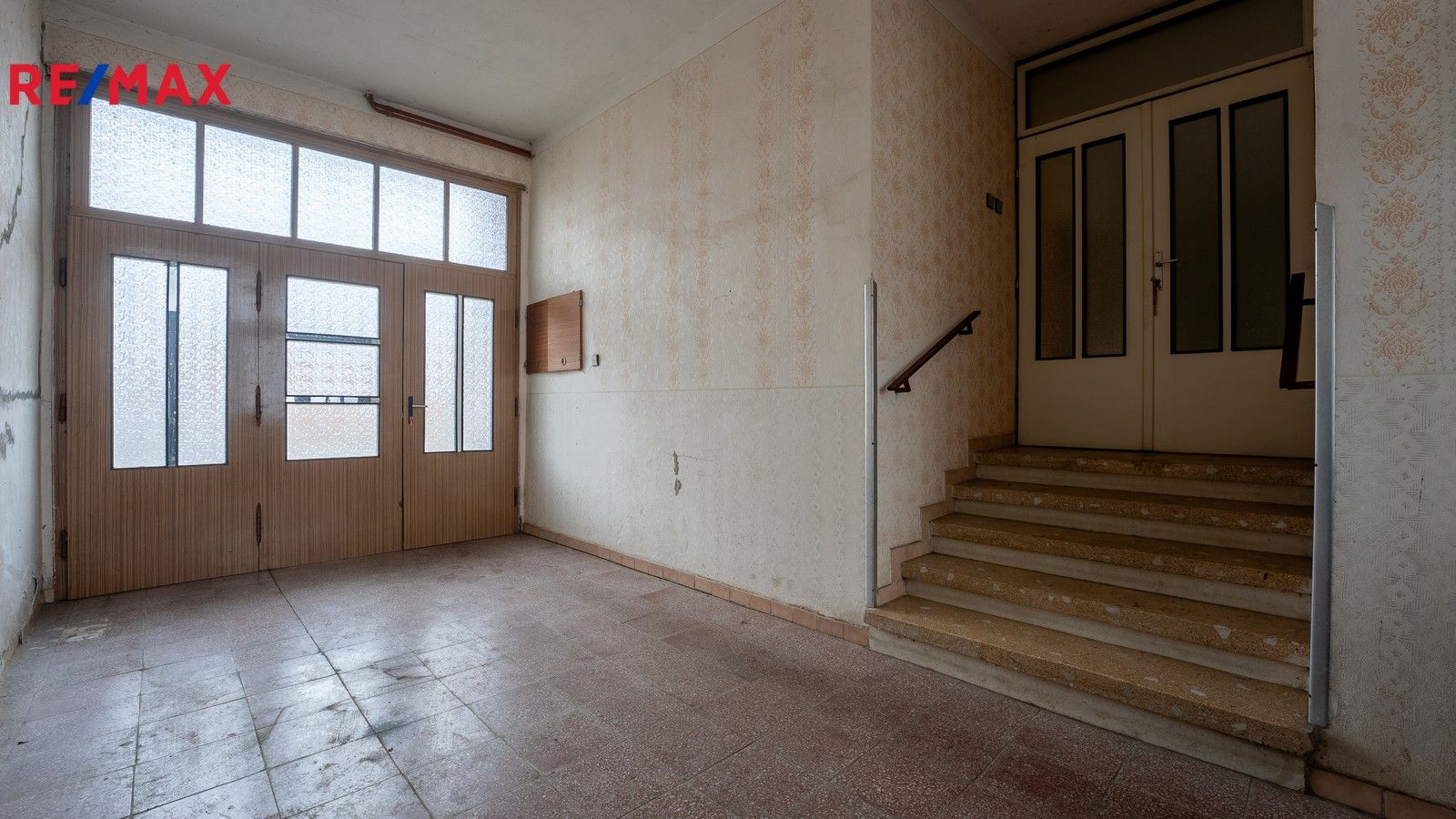 Prodej rodinný dům - Lipov, 180 m²