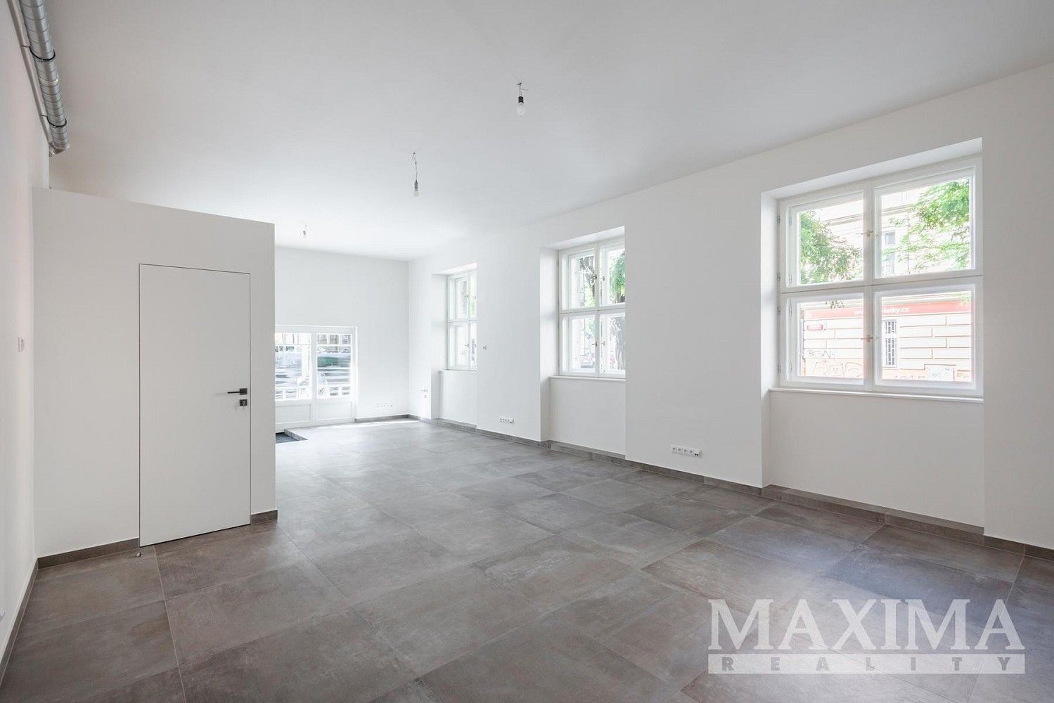 Obchodní prostory, 53 m²