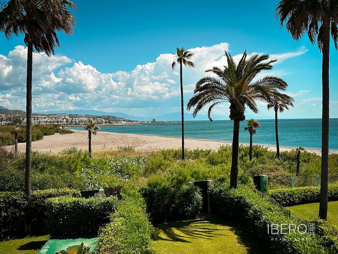 Rodinné domy, Sotogrande Costa, Španělsko, 345 m² - 1
