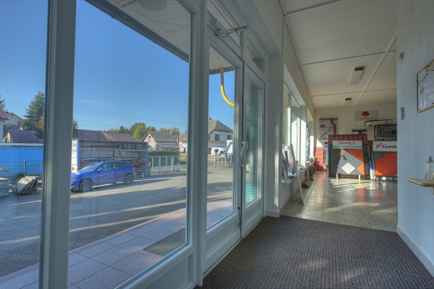 Prodej obchodní prostory - Studenec, 265 m²