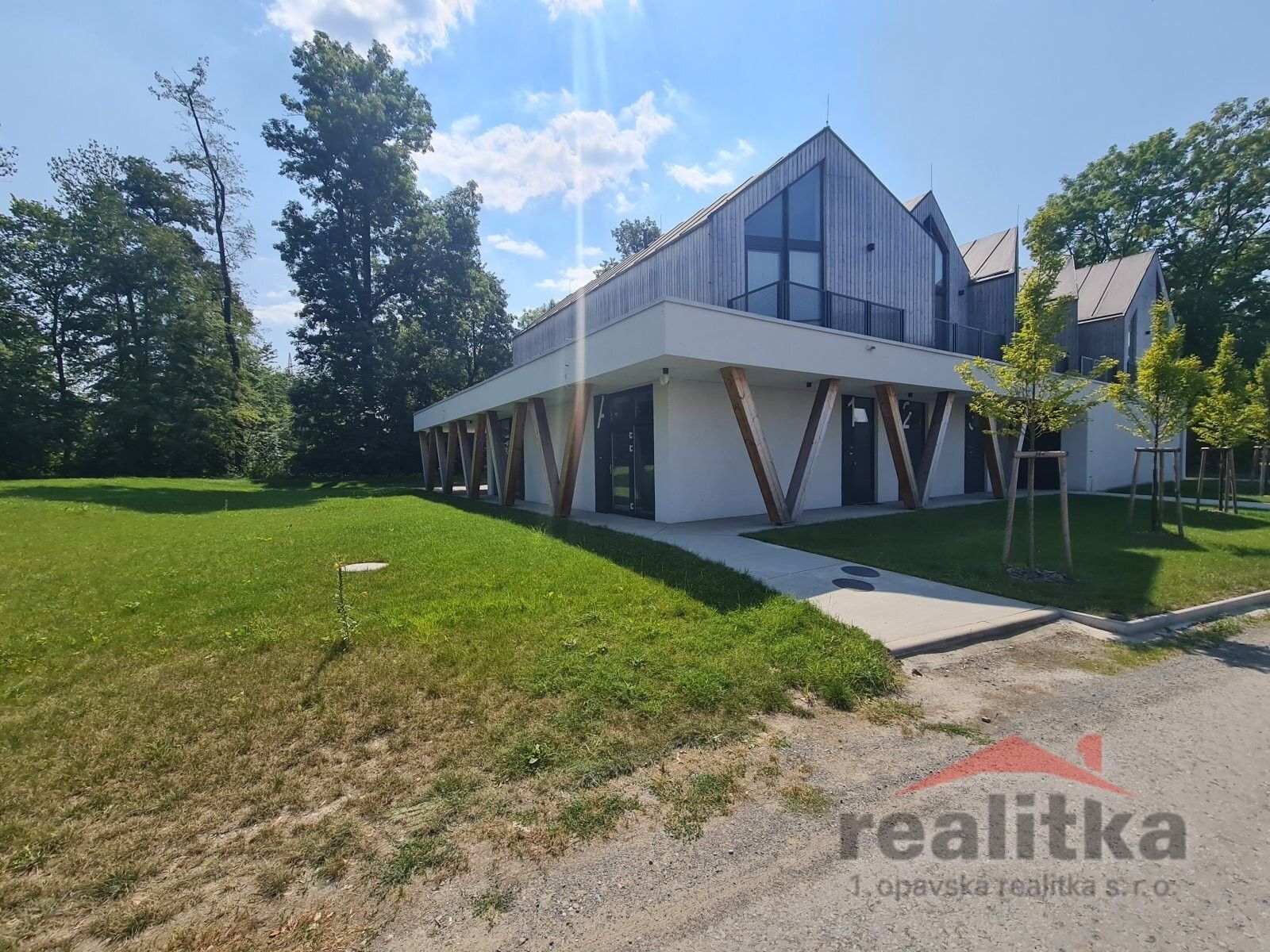 Kanceláře, Na Prachovníku, Opava, 24 m²