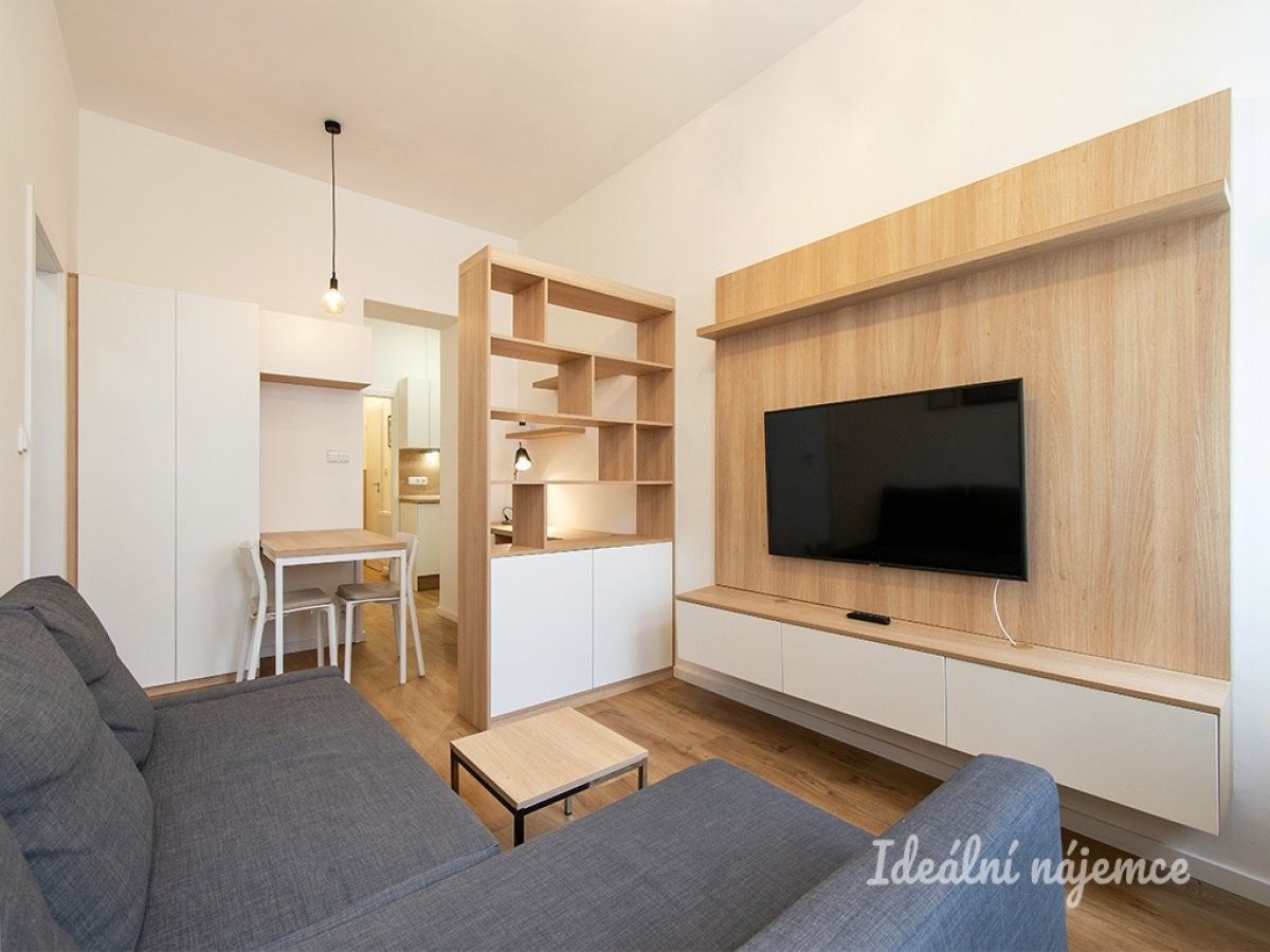 2+kk, Prokopova, Praha, 41 m² - 1