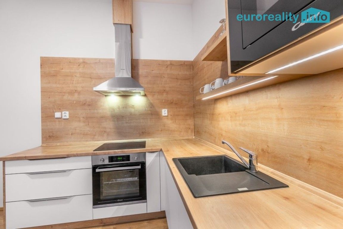 Byt 2+1 · 69 m² · náměstí Míru, Mladá Boleslav II - 4