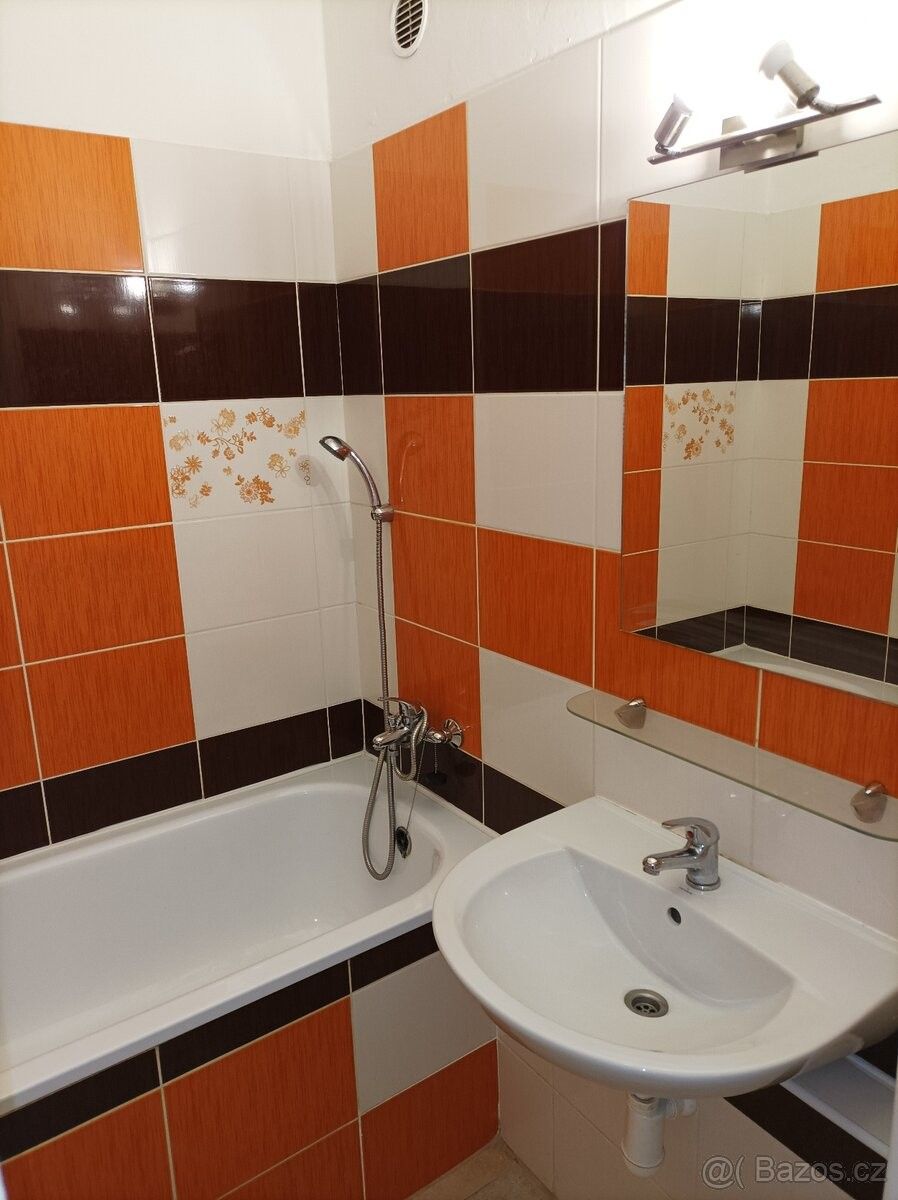 Byty, Ostrava, 700 30 - 2