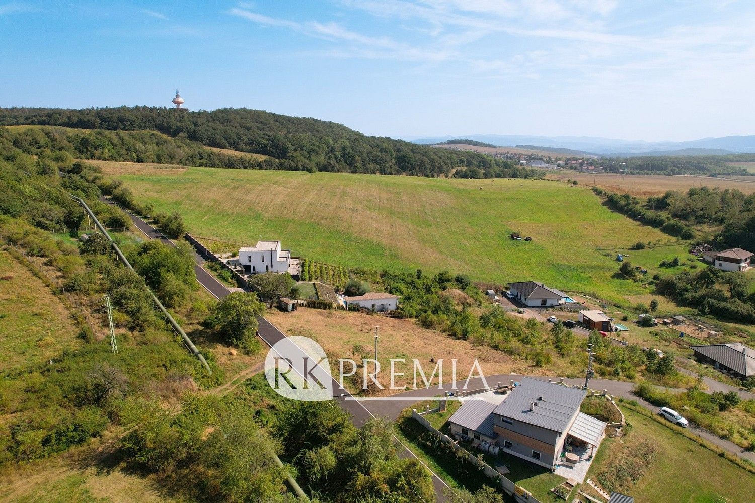 Pozemek pro bydlení · Zabrušany - Straky, okres Teplice, Ústecký kraj - 3