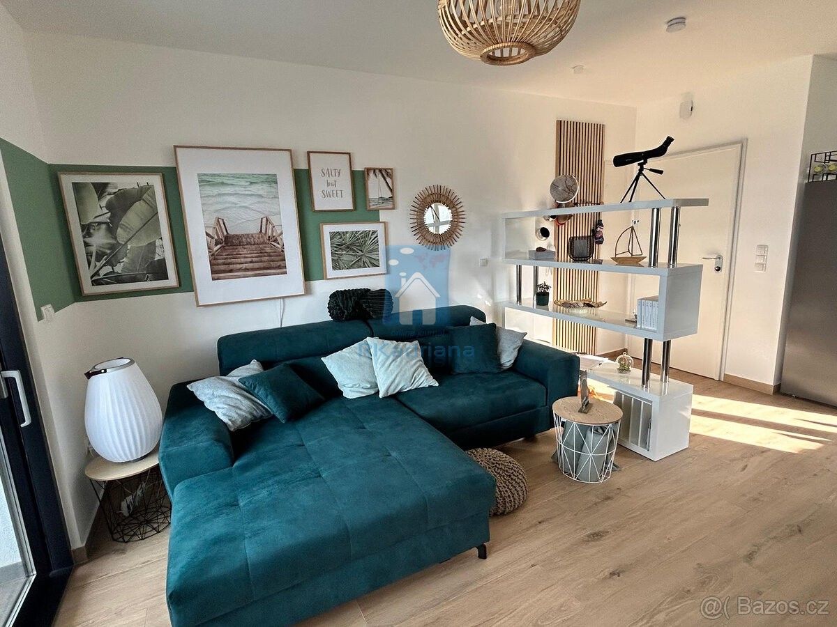 Prodej byt - 987 66, Zahraničí