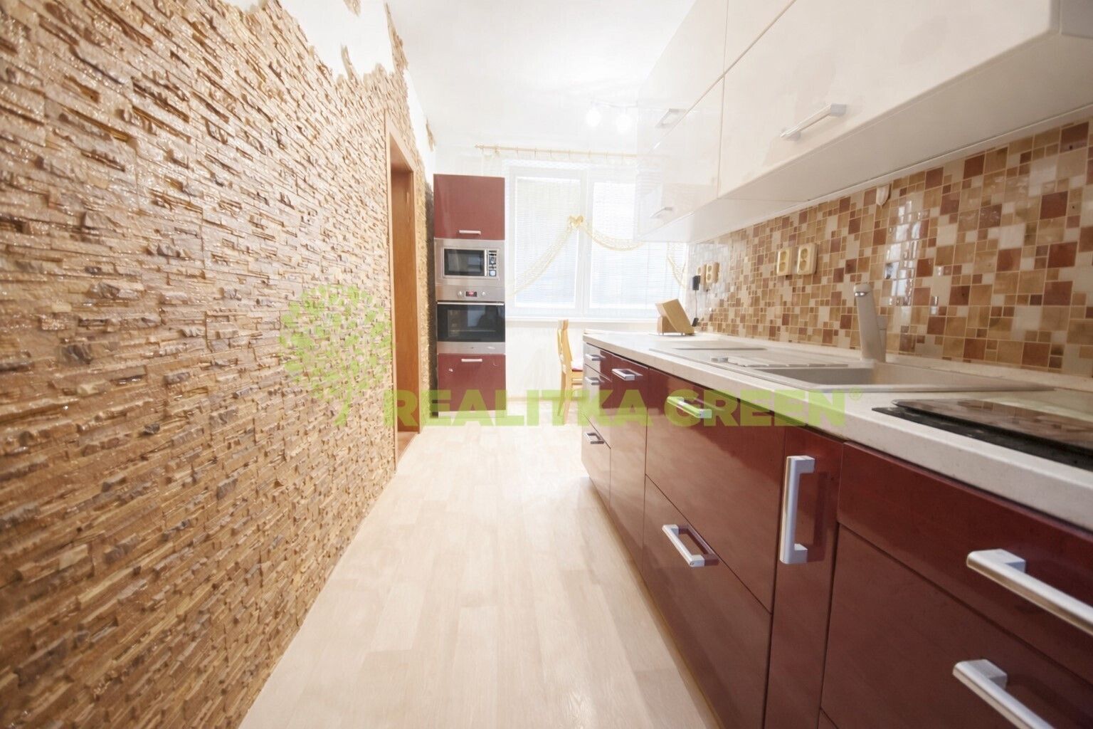 3+1, U Huti, Vsetín, 73 m²