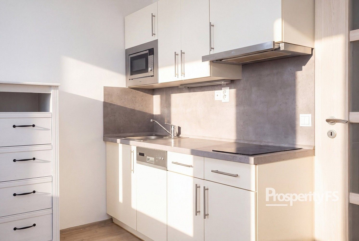 1+kk, Freyova, Praha 9 - Vysočany, 33 m² - 2