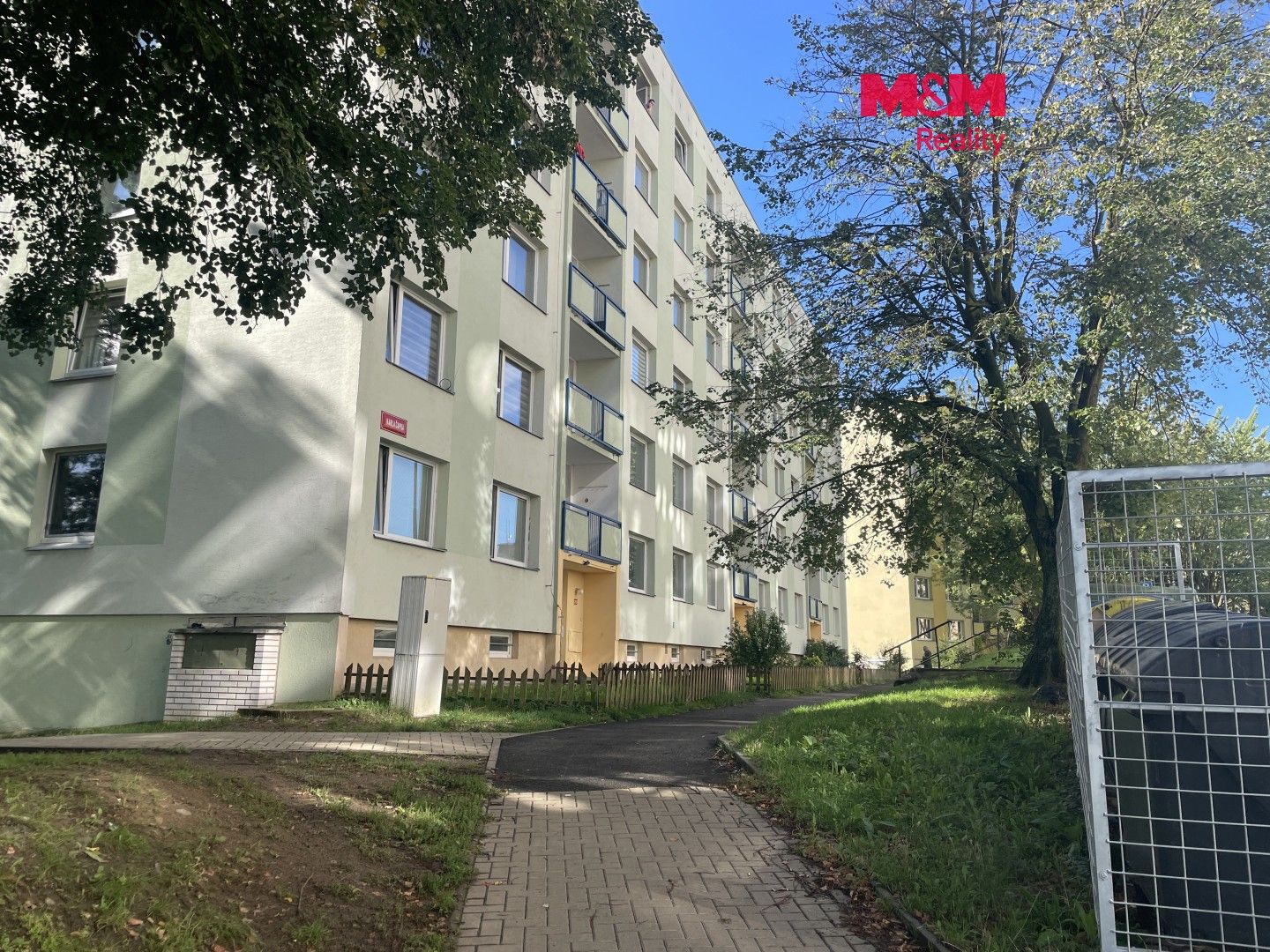 1+1, Karla Čapka, Krupka, 35 m² - 1