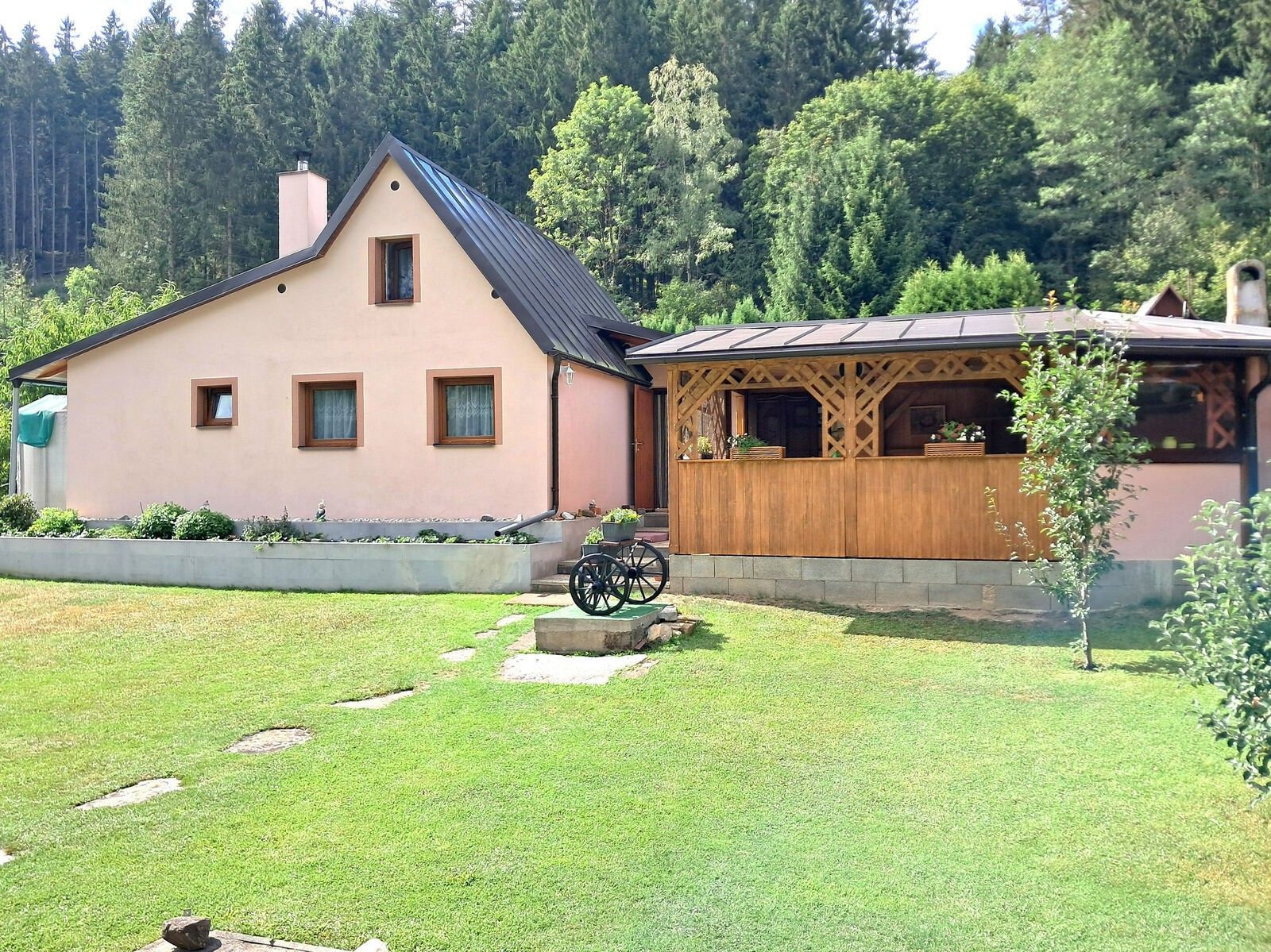Chaty, Větřní Hašlovice, 65 m² - 1