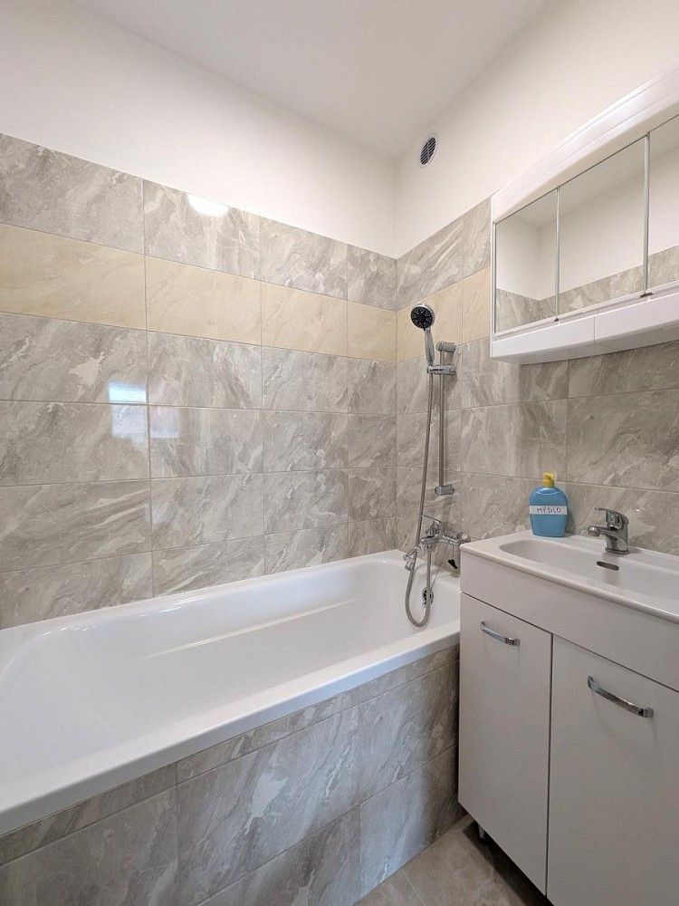 Pronájem byt - Jilemnického, Mladá Boleslav - Mladá Boleslav III, 19 m² - 5