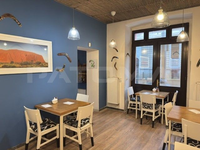 Obchodní prostory · 80 m² · Plzeňská, Praha - 4