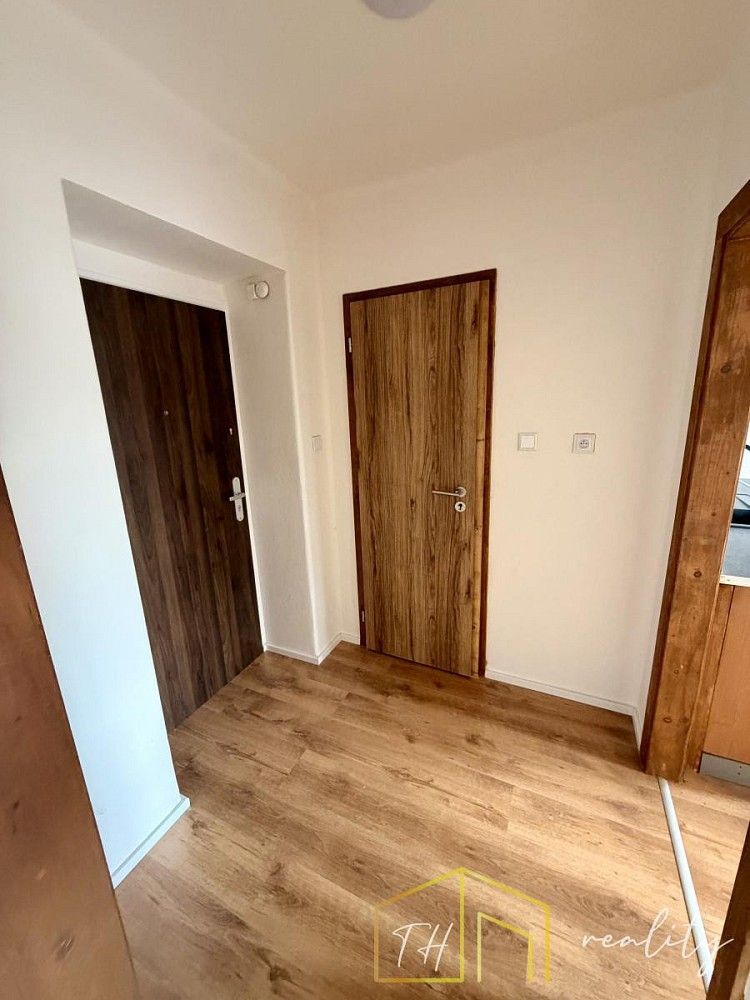 Prodej byt 1+1 - Lom - Loučná, okres Most, Ústecký kraj, 28 m² - 5