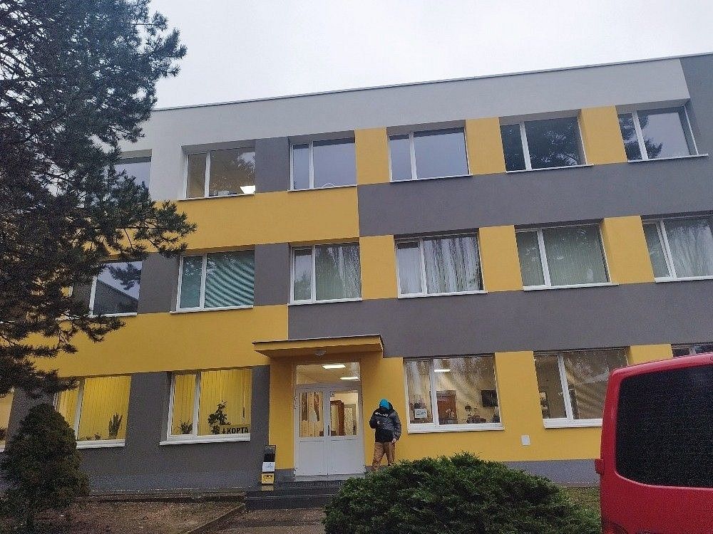 Obchodní prostory, Hradec Králové - Slezské Předměstí, Královéhradecký kraj, 17 m² - 1