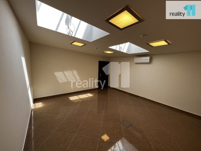 Kancelář · 27 m² · Chebská, Karlovy Vary - 3