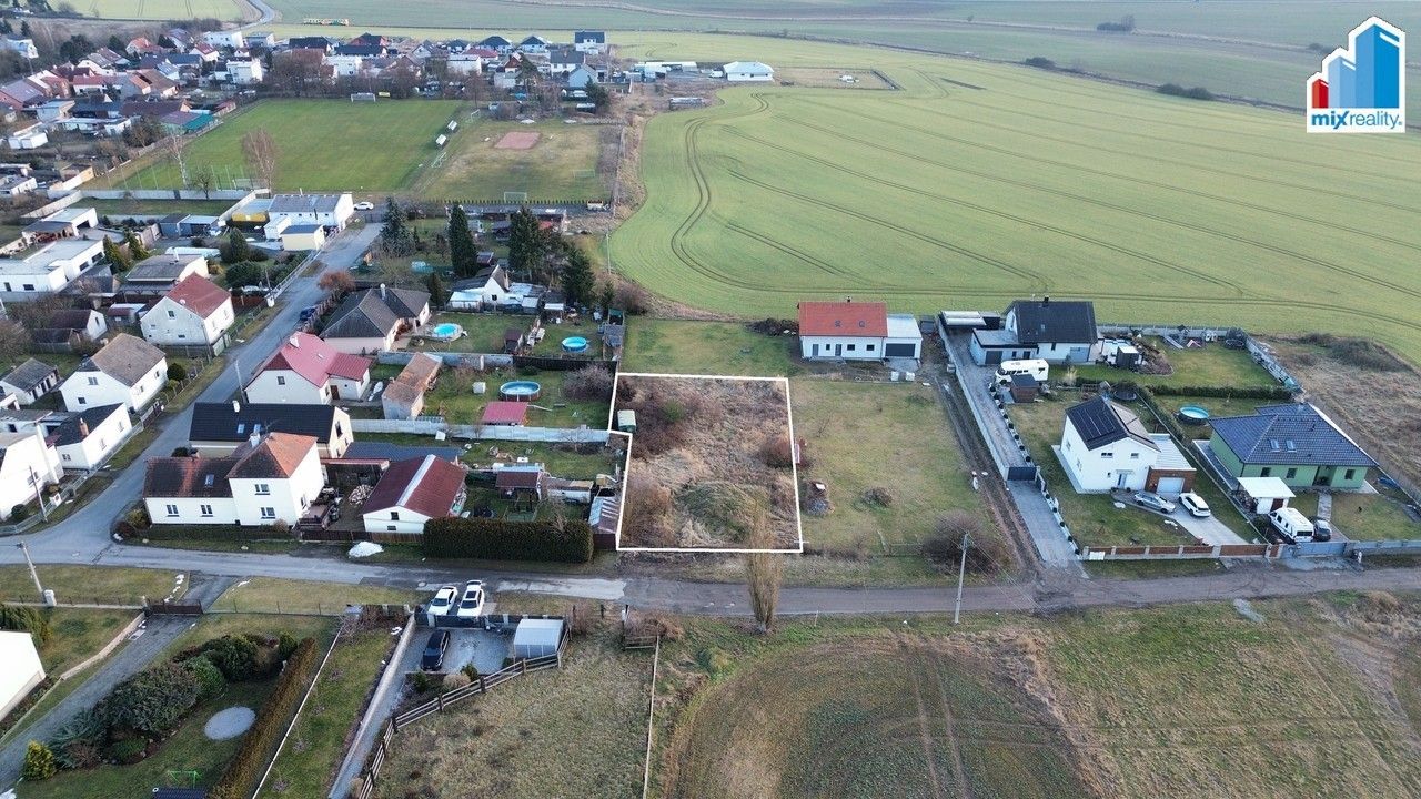 Pozemek pro bydlení, 1 032 m²