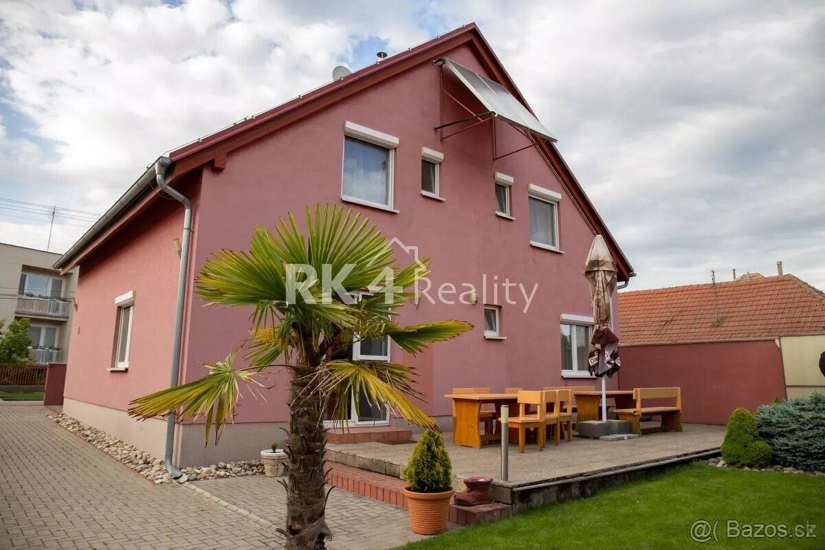 Prodej restaurace - 987 65, Slovensko