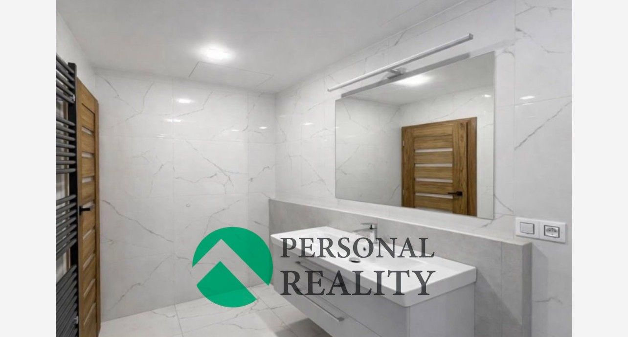 2+kk, Křižíkova 393, Praha, 59 m²