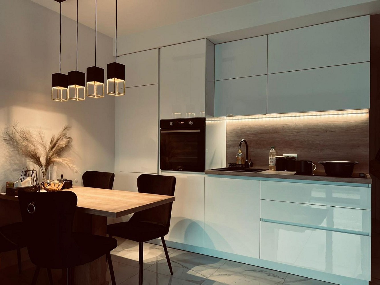 2+kk, Pula, Istarska županija, Chorvatsko, 53 m² - 1
