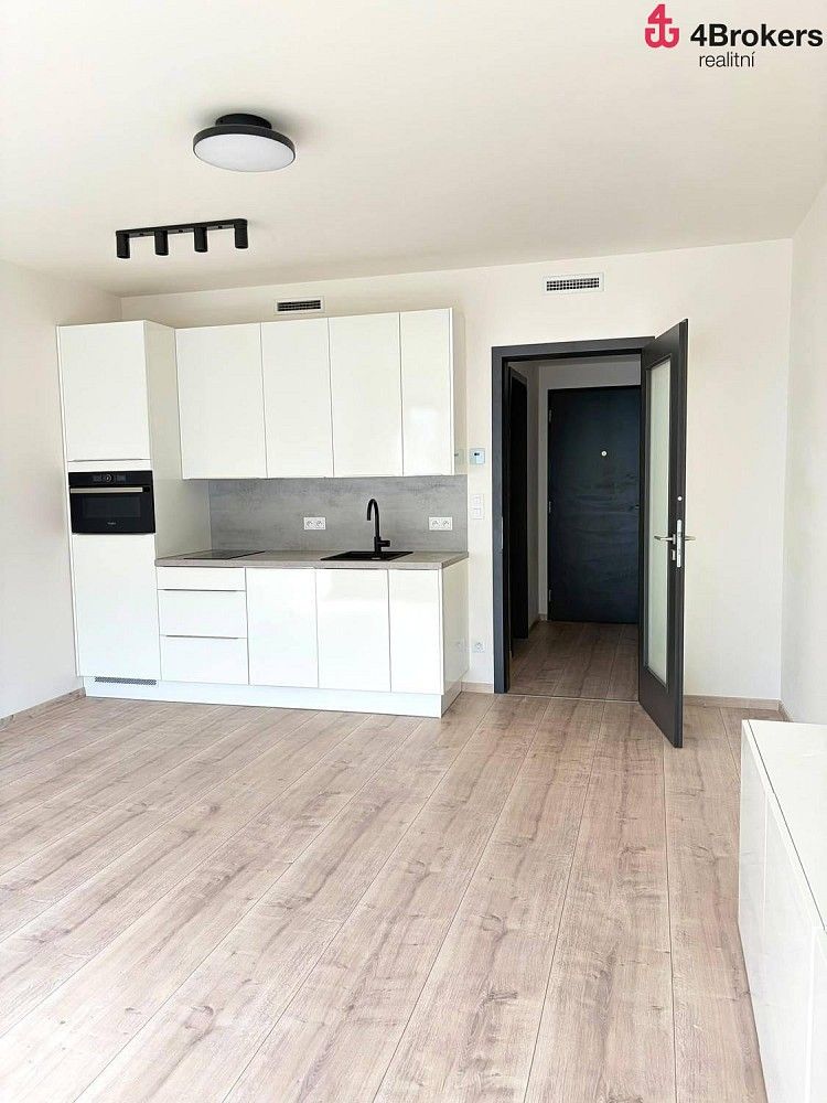 Byt 1+kk · 36 m² · Praha - Vysočany, okres Praha 9, Hlavní město Praha - 3