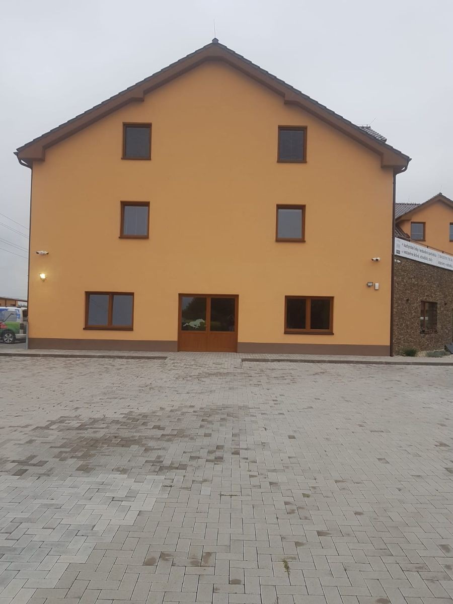 Obchodní prostory · 190 m² · 1136, Rostoklaty - Rostoklaty, Středočeský kraj - 3