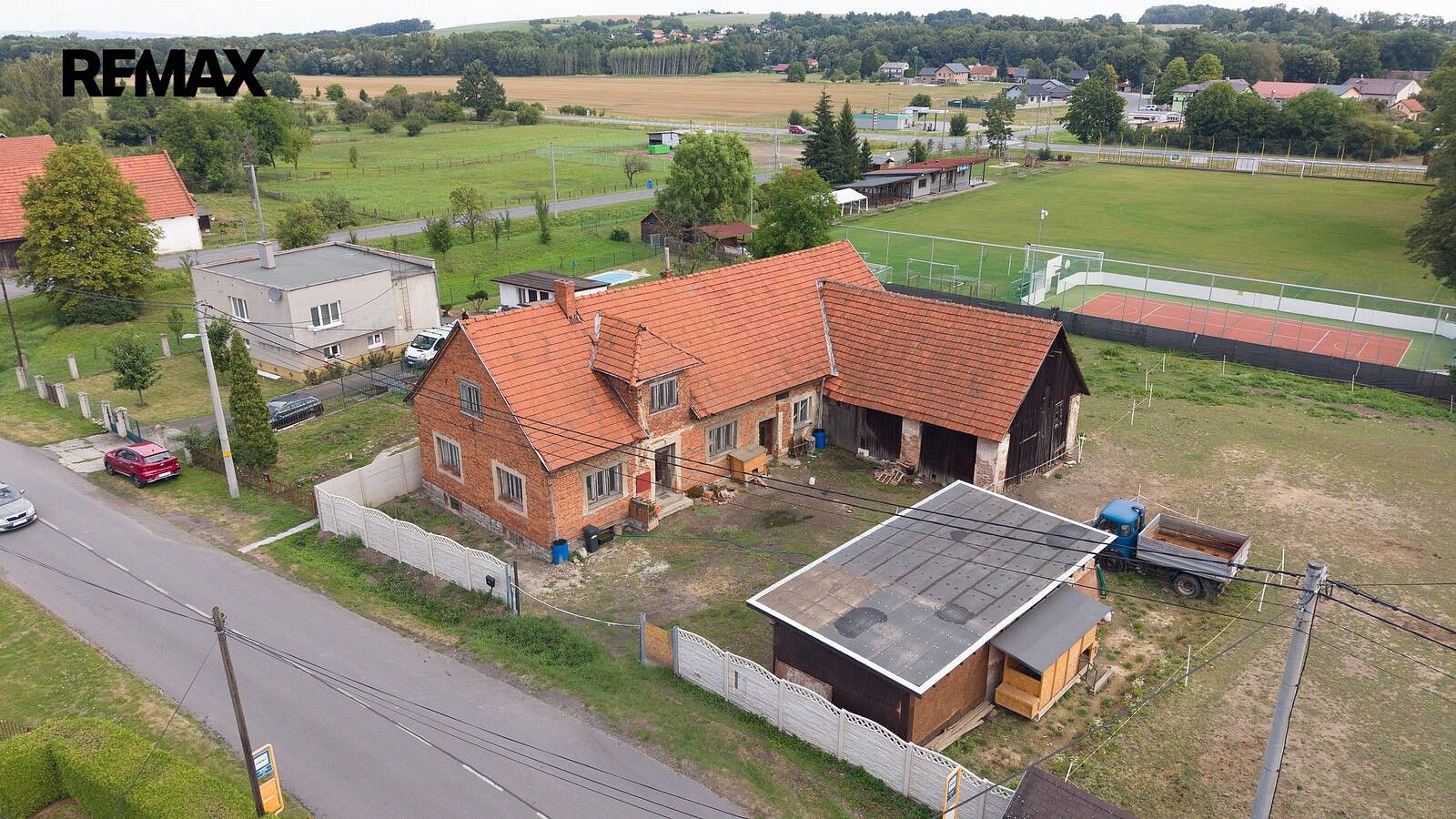 Rodinné domy, Skotnice, okres Nový Jičín, 353 m² - 1