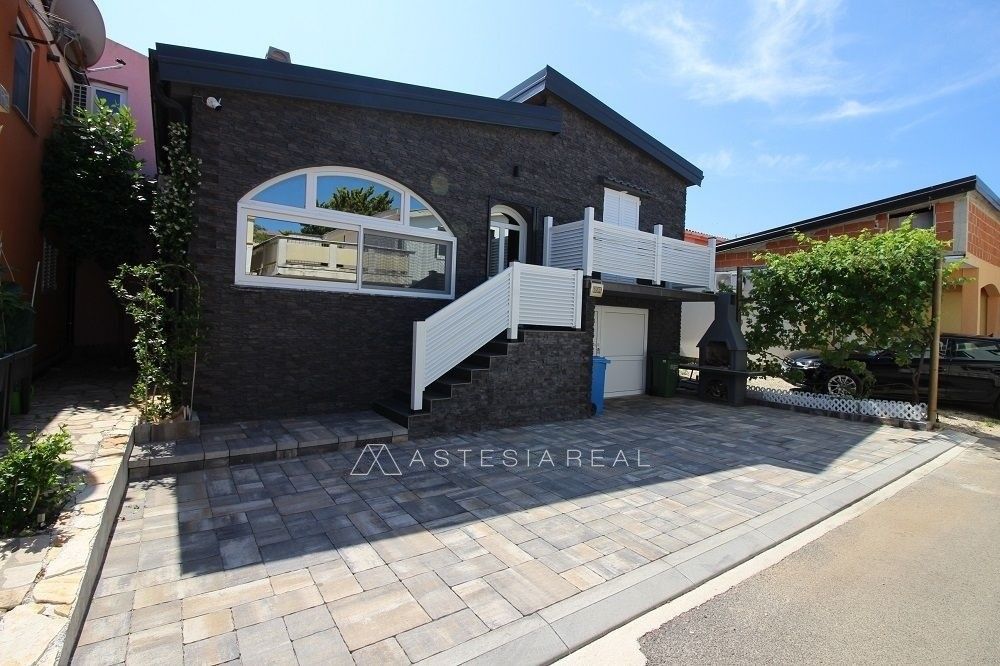 Prodej dům - Zahraničí, 987 66, 70 m²
