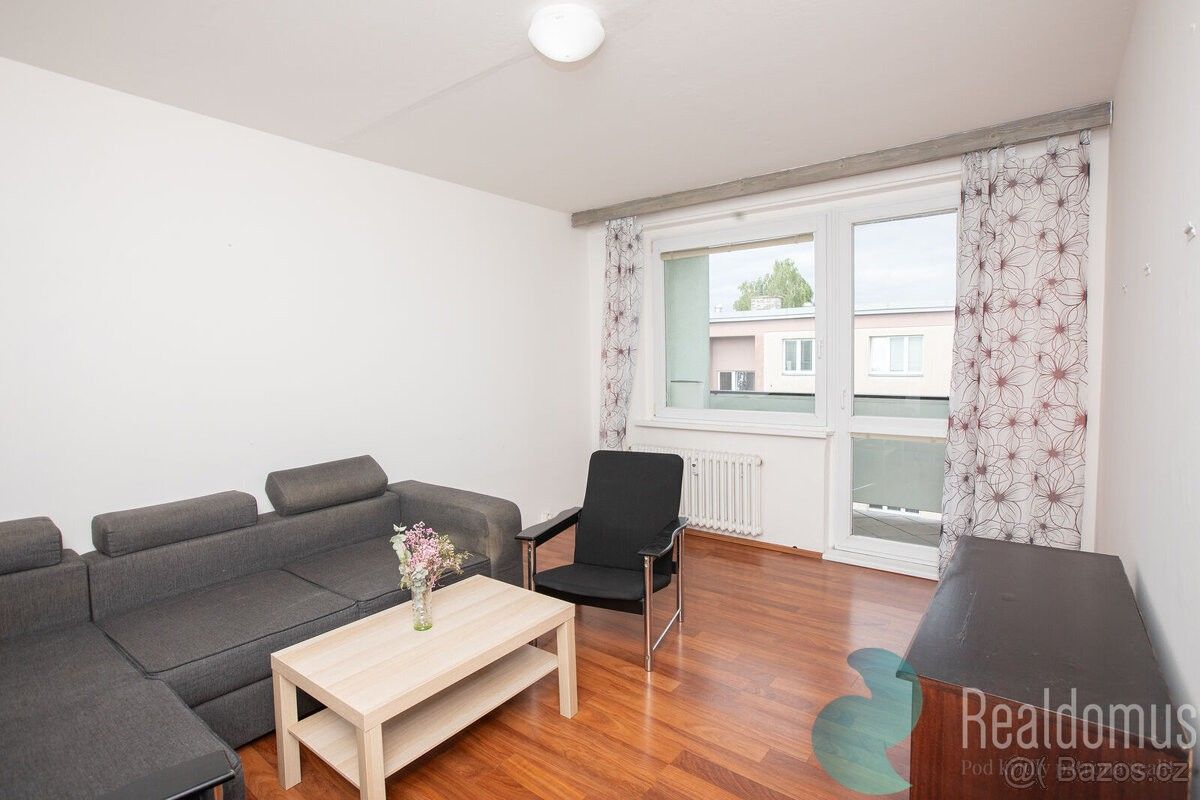 Byty, Praha, 155 21