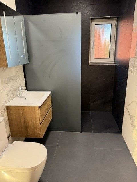 Pronájem komerční - Trubín, okres Beroun, Středočeský kraj, 44 m² - 5