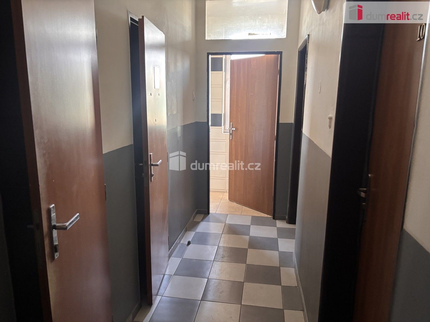 Byt 1+kk · 13 m² · Mezi úvozy, Praha - 3