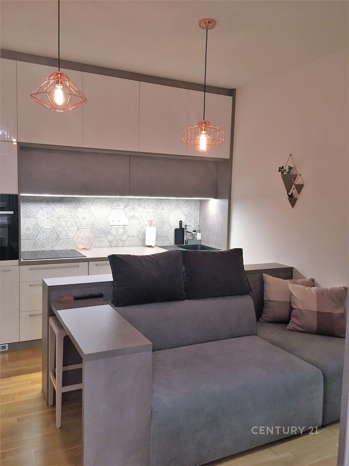 1+kk, Mokropeská, Černošice, 22 m²