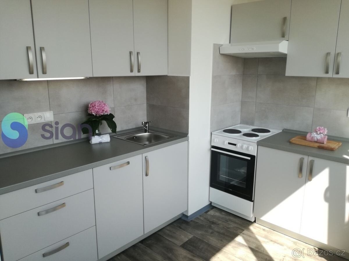 Byty, Ostrava, 700 30