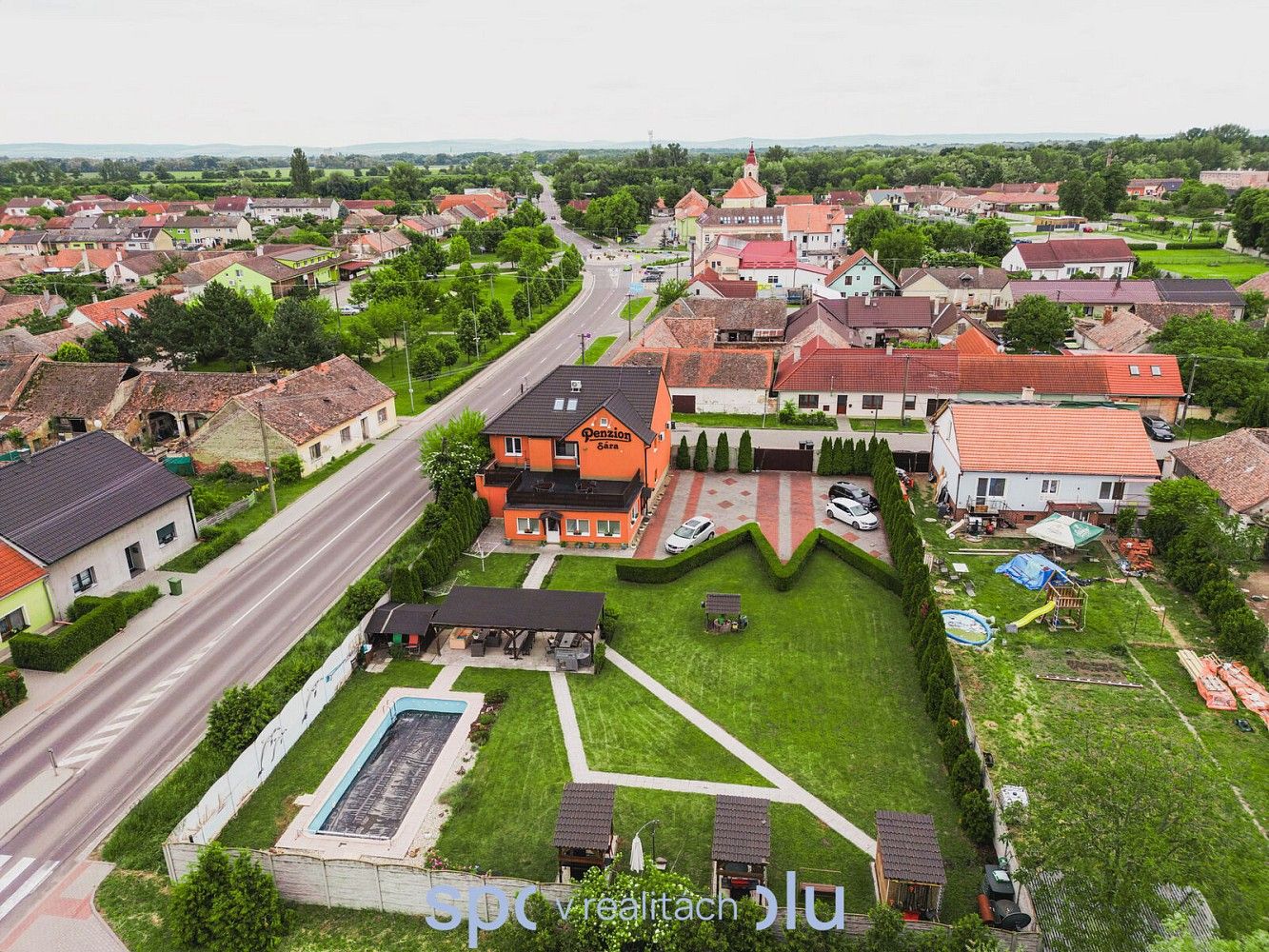 Ubytovací zařízení · 347 m² · Hevlín, okres Znojmo, Jihomoravský kraj - 3