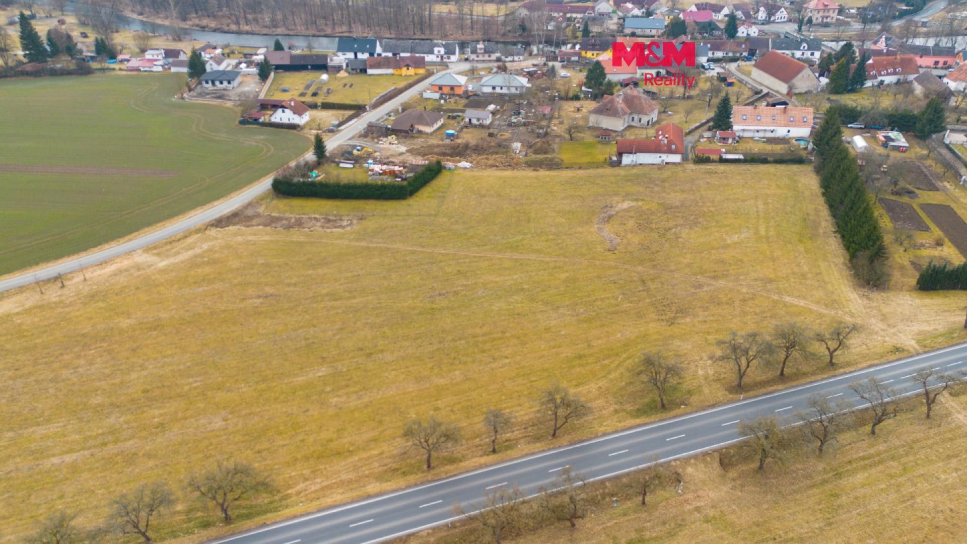 Pozemek pro bydlení, 1 058 m²