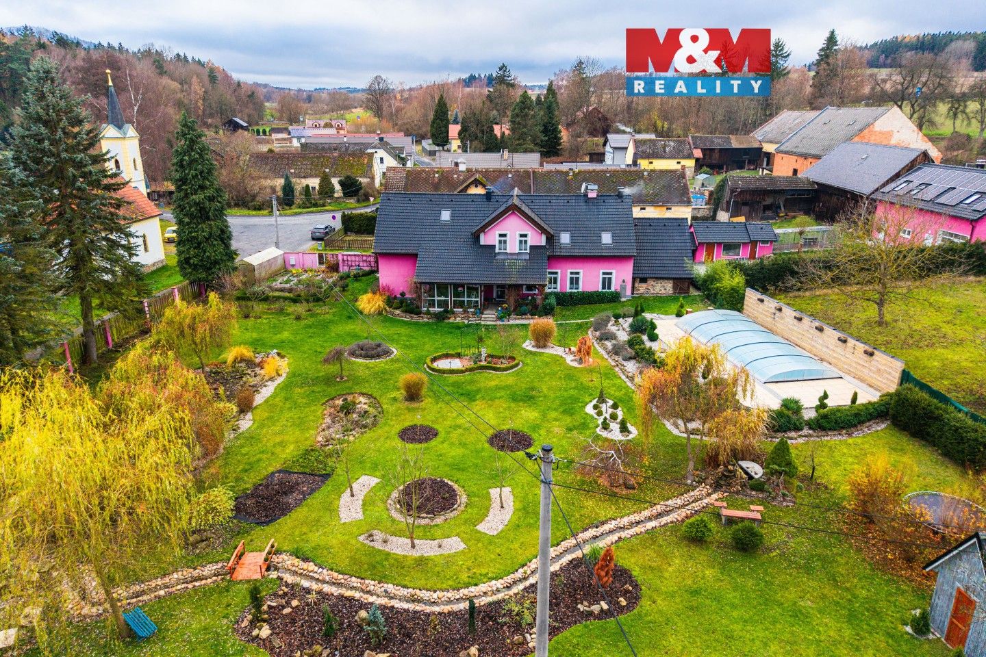 Rodinné domy, Mlýnec, Přimda, 433 m²