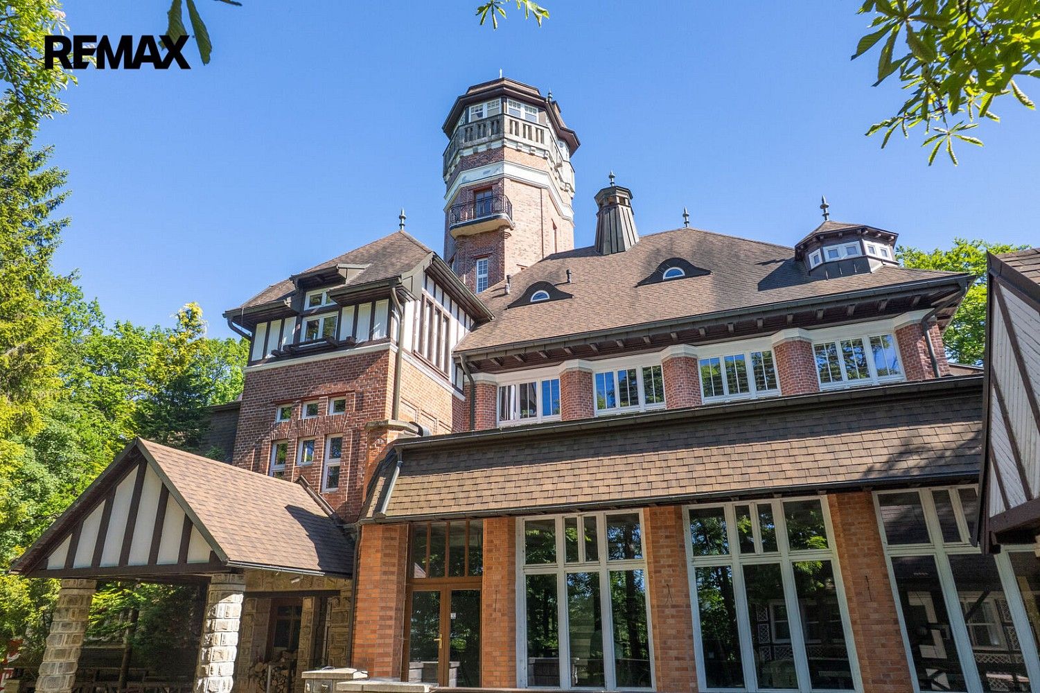 Ubytovací zařízení, Karlovy Vary, Karlovarský kraj, 1 500 m² - 1