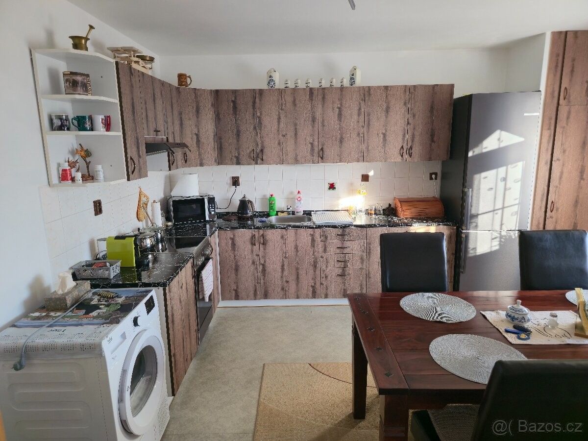 Prodej byt - Chvalkovice v Čechách, 552 04