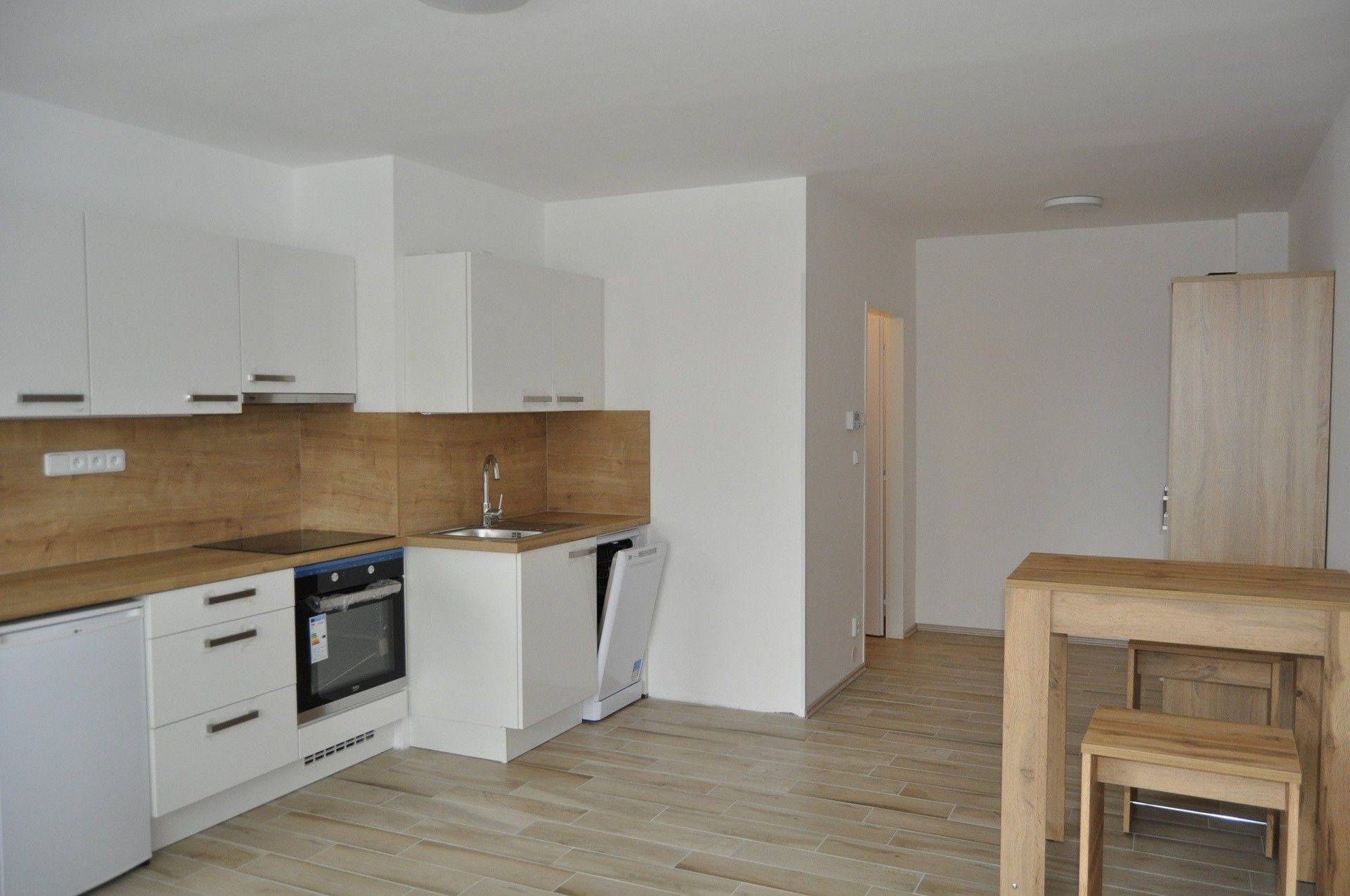 1+kk, Hennerova, Praha, 48 m²
