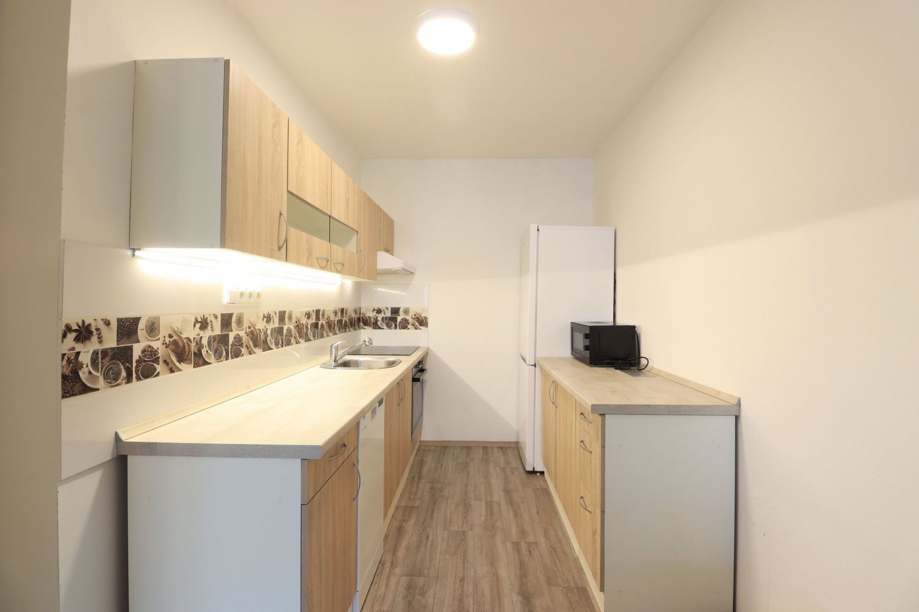 Pronájem byt 3+kk - Petýrkova, Praha - Chodov, 66 m² - 5