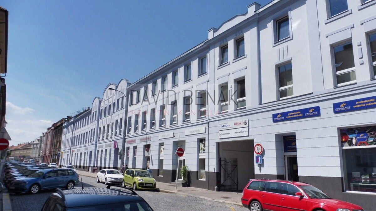 Kanceláře, Škroupova, Hradec Králové, 20 m²