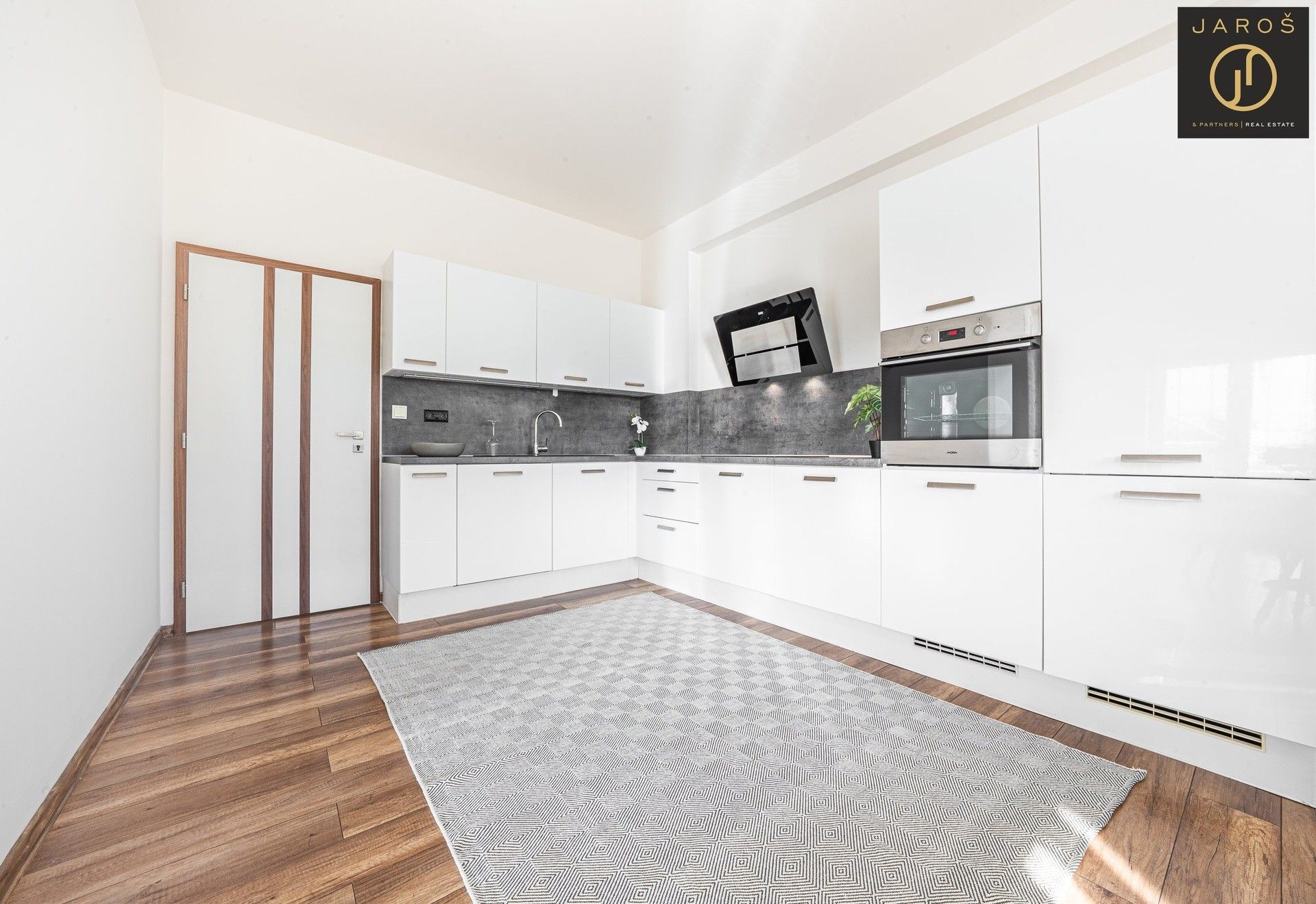 Prodej byt 2+kk - Předměřice nad Jizerou, 61 m²