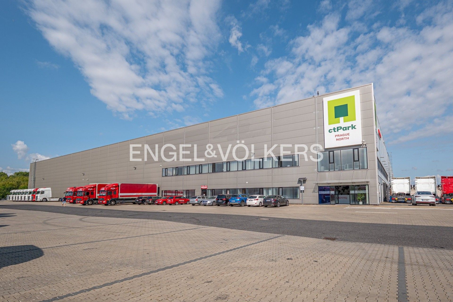 Pronájem sklad - Kozomín, 300 m²