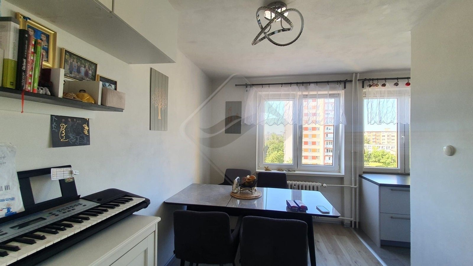 3+1, Hrusická, Praha, 73 m²