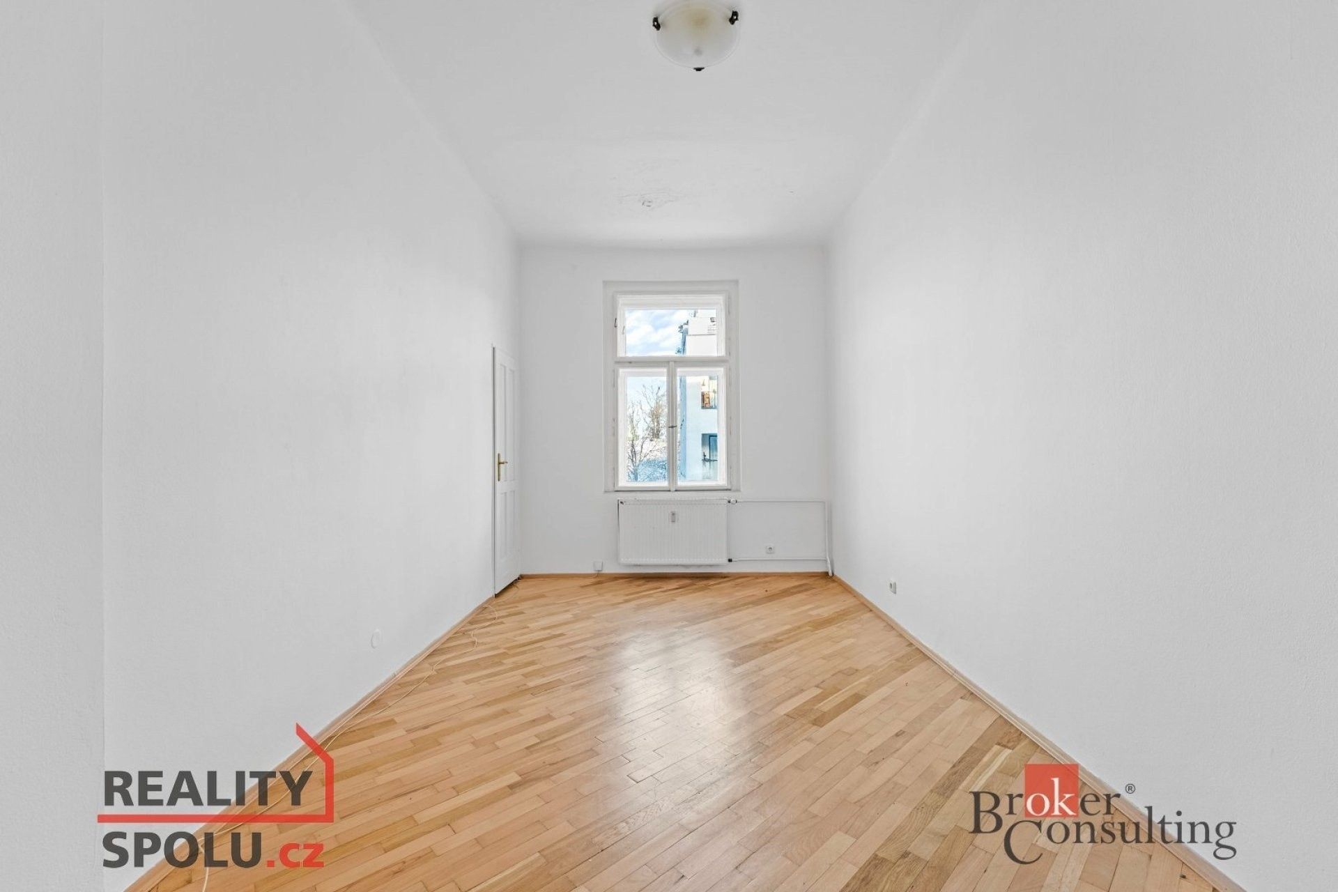 Prodej byt 2+kk - Koněvova, Praha, 55 m²
