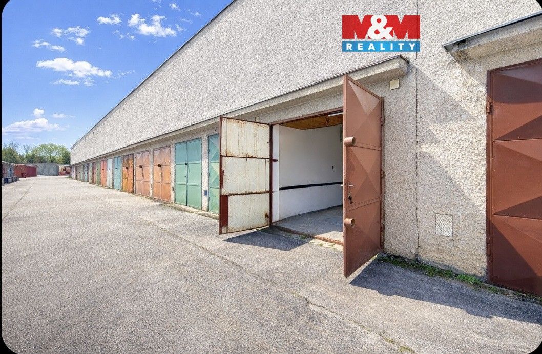 Garáže, Třebovice, Ostrava, 20 m²