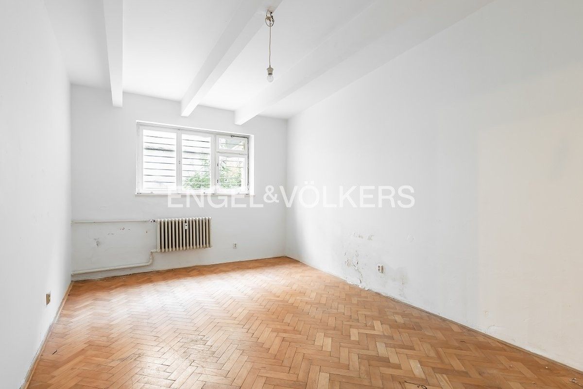 Pronájem obchodní prostory - Štefánikova 269, Praha Smíchov, 183 m² - 5