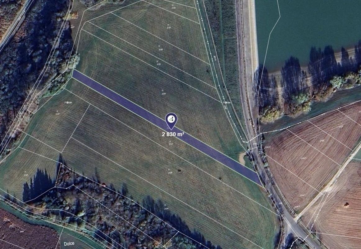 Louky, Nahořany, 2 830 m²