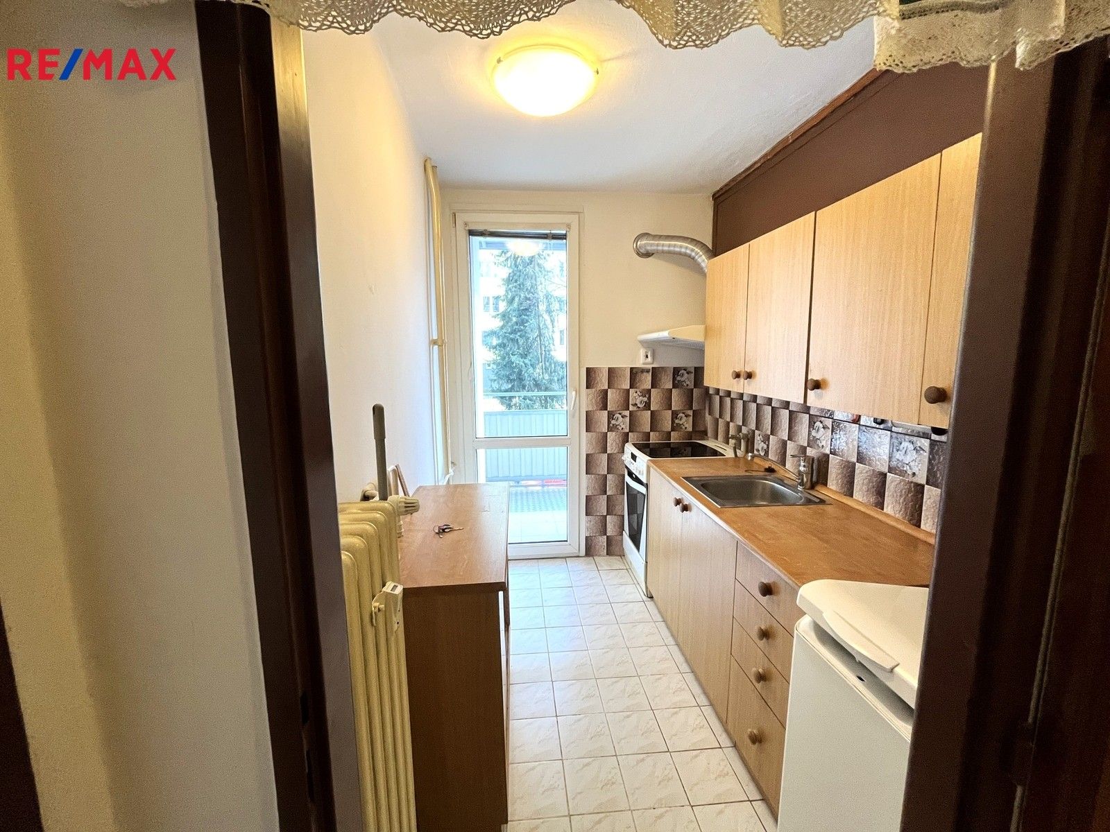 Pronájem byt 2+1 - sídliště U Nádraží 762, Jindřichův Hradec, 51 m²