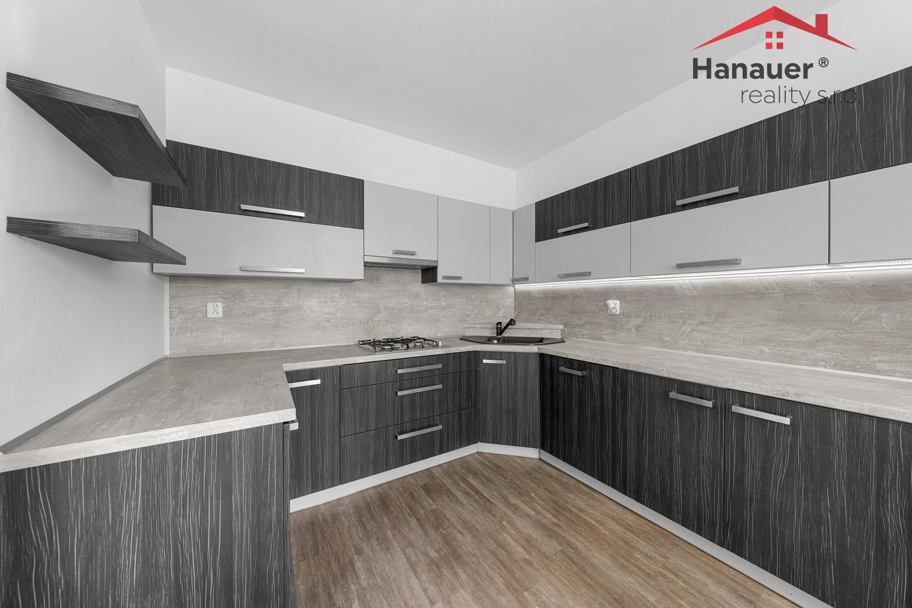 3+1, Čsl. partyzánů  , Děčín XXXII-Boletice nad Labem, 75 m² - 2